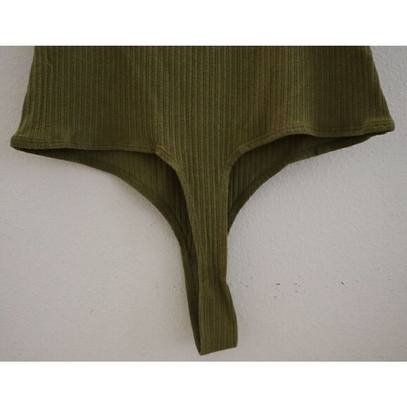 n:philanthropy Women's Sz S Green Ribbed Short Sleeve Thong Bodysuit $108 - Picture 6 of 10